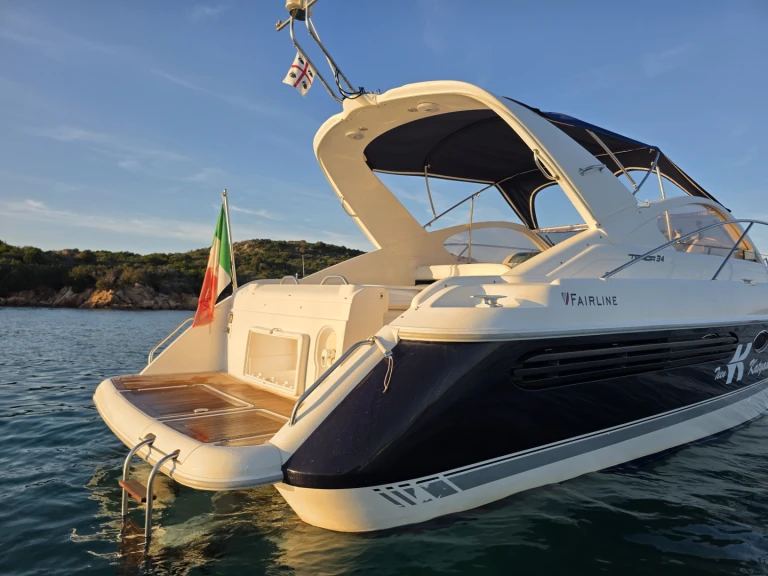 Pronájem Motorová loď Fairline s licencí