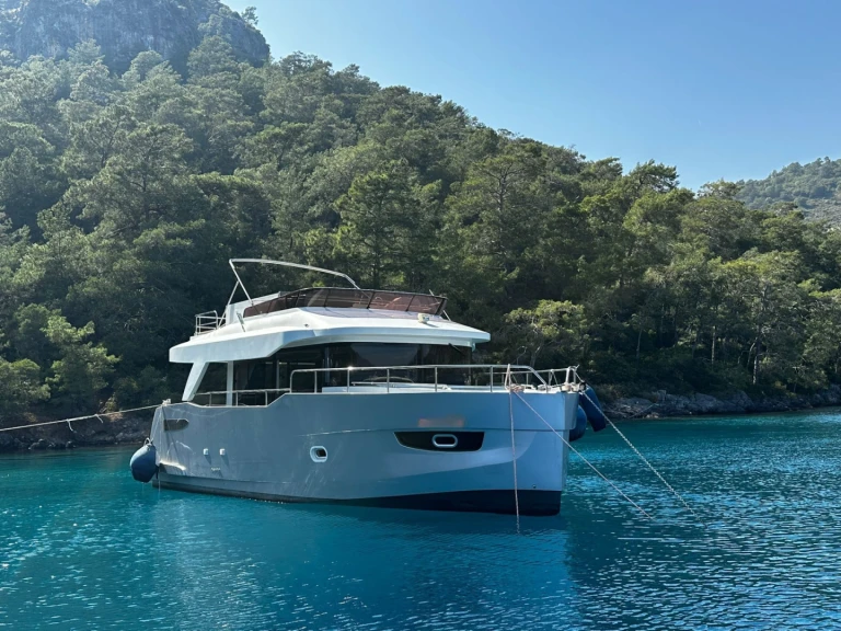 Pronájem lodi Custom Made Custom made v Göcek  na Samboatu