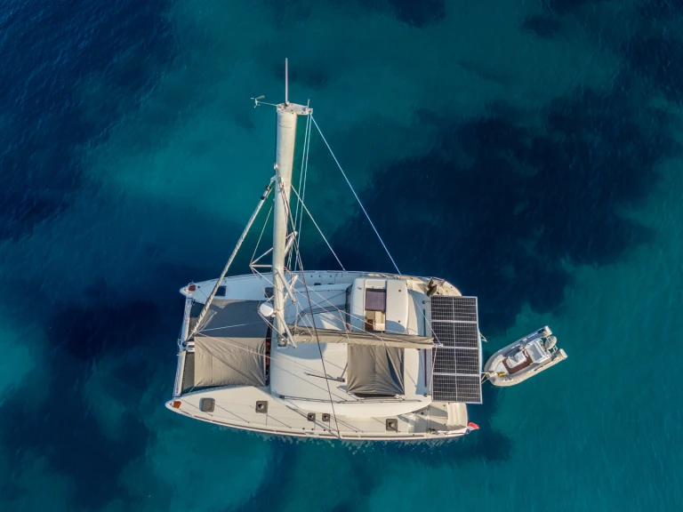 Pronájem jachty v Ajaccio -Lagoon Lagoon 450 Sport Top na Samboatu
