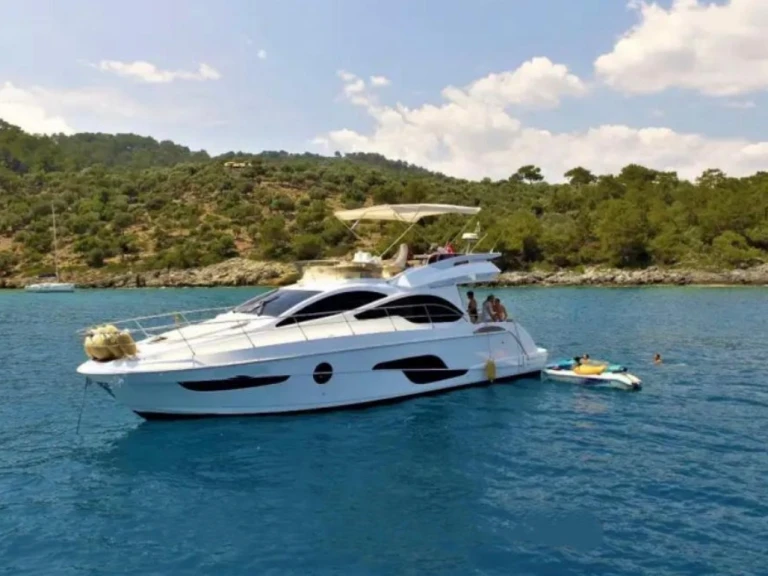 Pronájem jachty v Göcek  -Custom Made Custom made na Samboatu