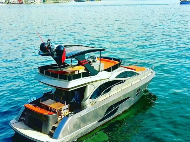 Custom Made Custom made jednotlivci a charterové společnosti v Göcek 