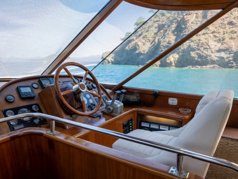Custom Made Custom made jednotlivci a charterové společnosti v Göcek 