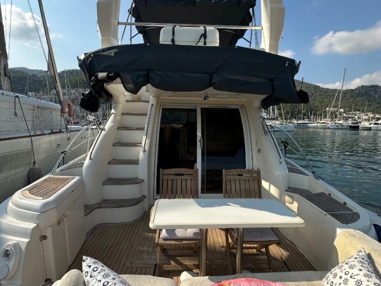 Pronajmout si Custom Made Custom made v Göcek 