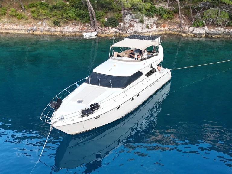 Pronájem jachty v Göcek  -Custom Made Custom made na Samboatu