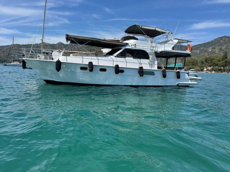 Custom Made Custom made jednotlivci a charterové společnosti v Göcek 