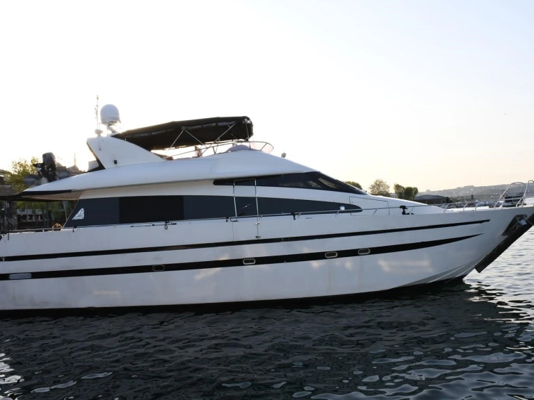 Custom Made Custom made jednotlivci a charterové společnosti v Göcek 