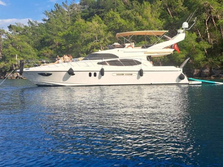 Motorová loď k pronájmu v Göcek  za nejlepší cenu