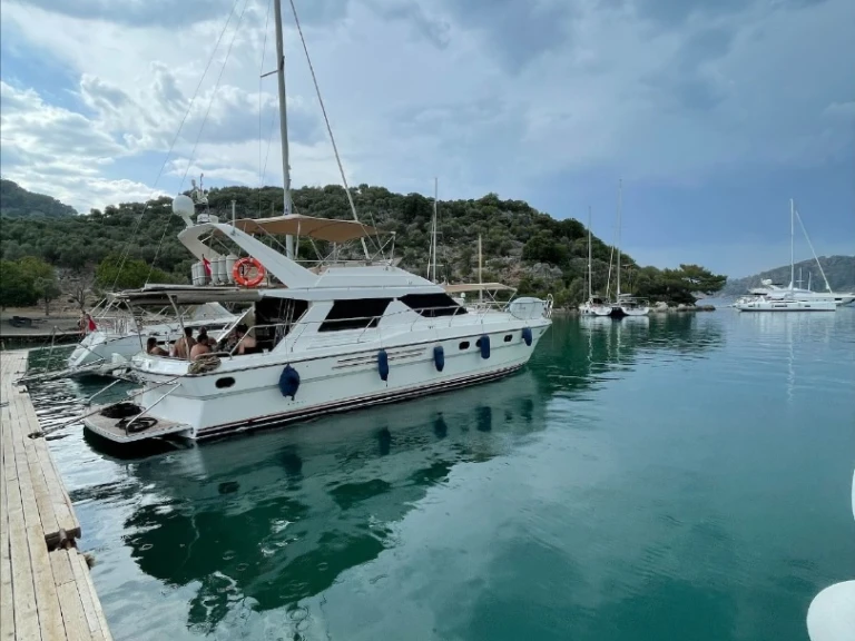 Motorová loď k pronájmu v Göcek  za nejlepší cenu