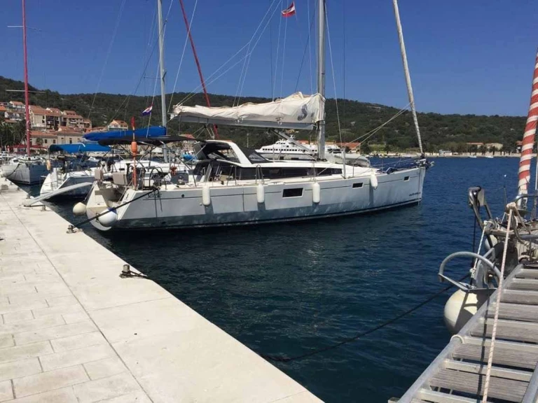 Pronájem lodi Bénéteau Sense 50 v Murter-Kornati na Samboatu