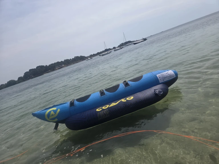 Pronájem Polotuhá loď Bombard s licencí
