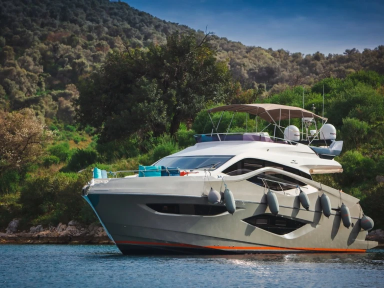 Pronájem jachty v Göcek  -Custom Made Custom made na Samboatu