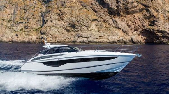 Pronajmout Motorová loď se skipperem či ne Princess v Port de Sitges Aiguadolç