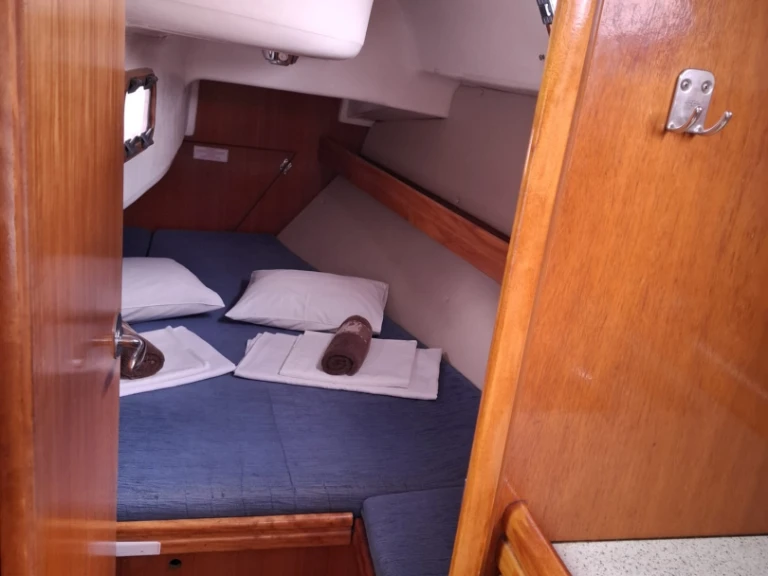 Pronájem jachty v Trogir -Bavaria Bavaria 33 Cruiser na Samboatu