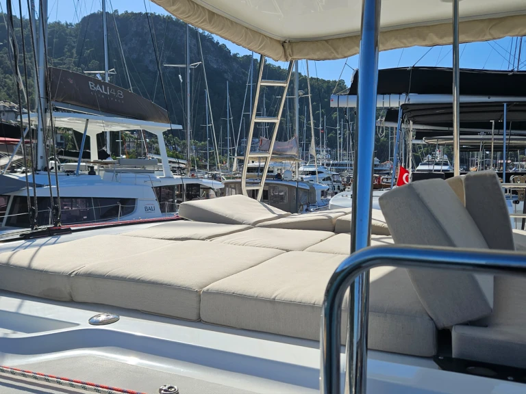 Pronájem lodi Lagoon Lagoon 50 v Fethiye na Samboatu