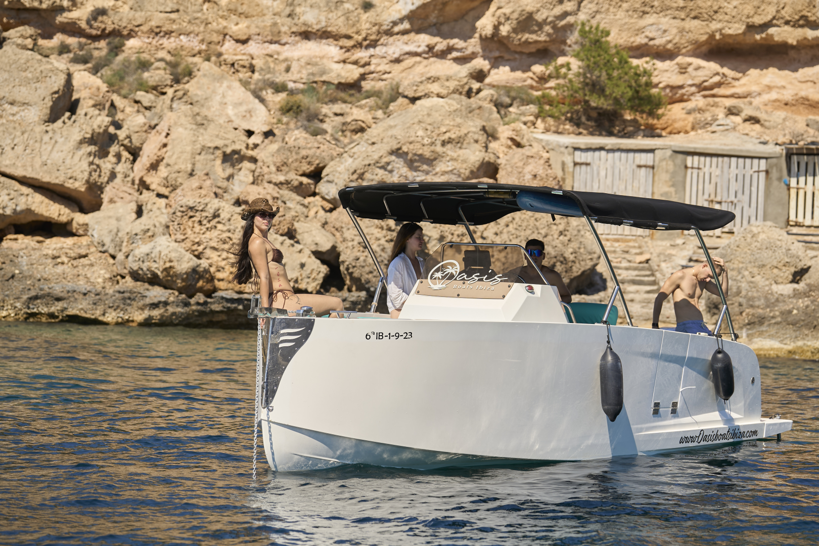 Pronájem Motorová loď v Sant Antoni de Portmany -X-Yachts X6
