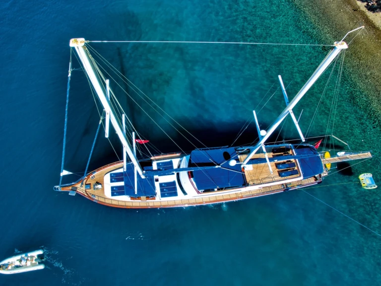 Custom Made Custom made jednotlivci a charterové společnosti v Göcek 