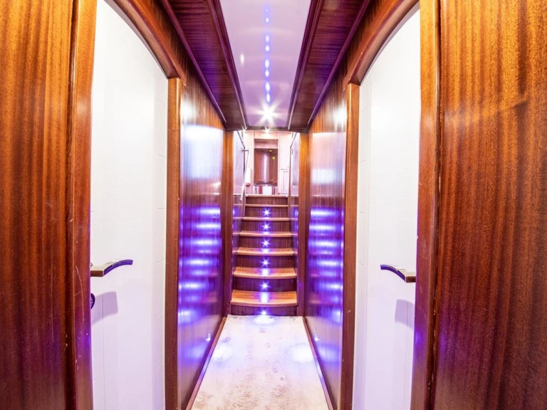 Pronajmout Plachetnice se skipperem či ne Custom Made v Marmaris