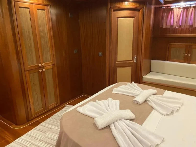 Pronajmout si Custom Made Custom made v Marmaris
