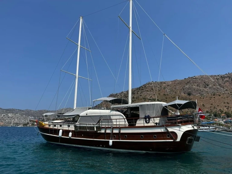 Pronajmout Plachetnice se skipperem či ne Custom Made v Göcek 