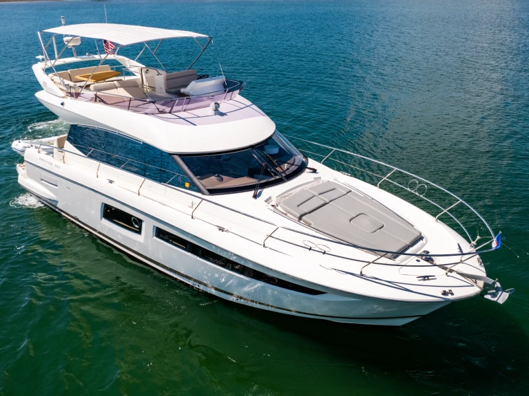 Pronájem lodi Prestige Prestige 500 Fly v Miami Beach na Samboatu