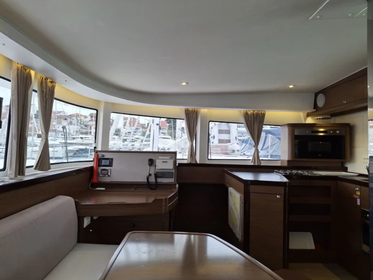 Pronájem jachty v Trogir -Lagoon Lagoon 42 na Samboatu