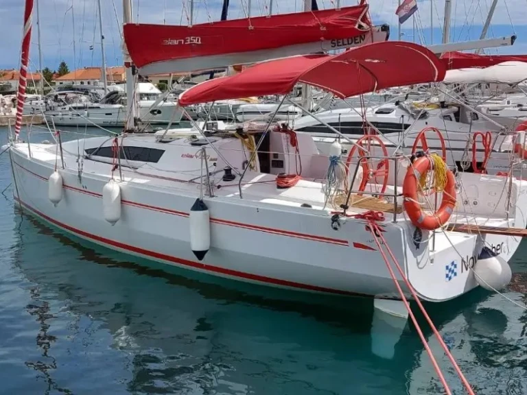 Pronájem jachty v Pula -Elan Elan 350 Performance na Samboatu