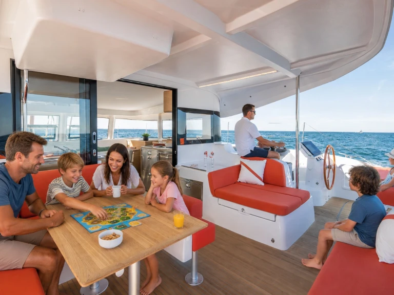 Pronájem lodi Excess Excess 14 v Valletta na Samboatu