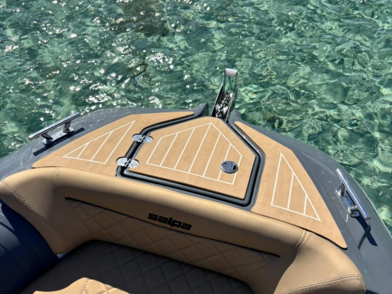 Motorová loď k pronájmu v Port d'Alcudia za nejlepší cenu