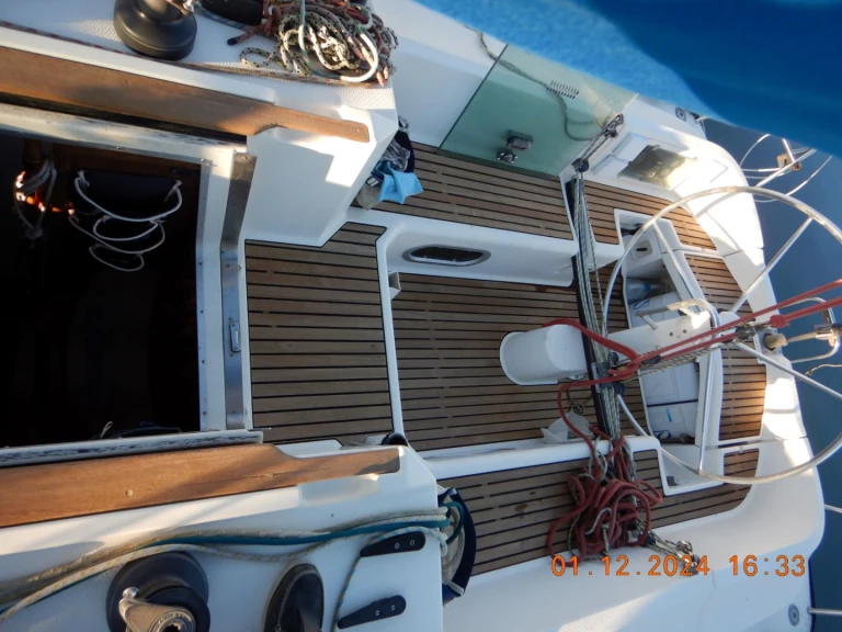 Pronájem lodi Hyeres lákavé ceny Sun Fast 36