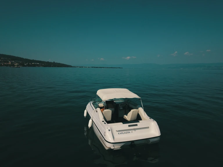 Pronájem lodi Évian-les-Bains lákavé ceny Crownline 210 CCR