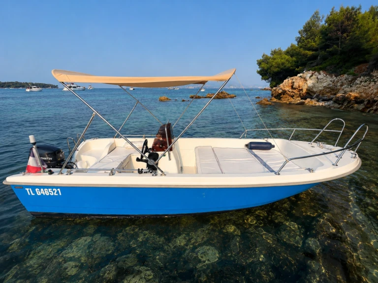 Pronajmout si SAFTER Marine Safter v Cannes