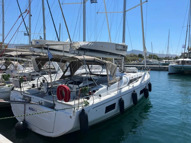 Pronájem lodi Bénéteau Oceanis 47 - 5 cab. v Alimos na Samboatu