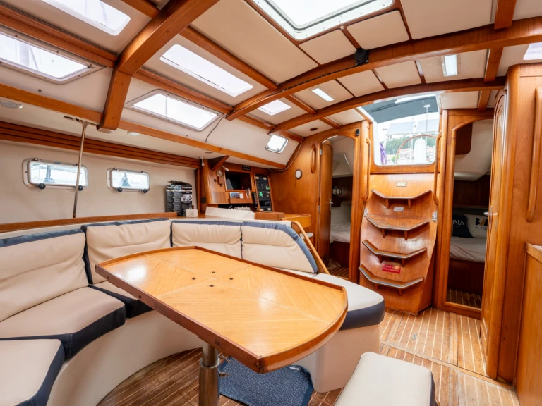 Pronájem jachty v Combarro -Jeanneau Sun Odyssey 42 na Samboatu