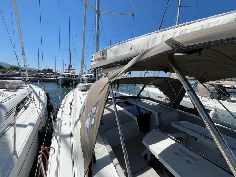 Bénéteau Oceanis 47 - 5 cab. jednotlivci a charterové společnosti v Alimos