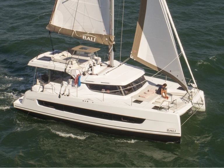 Pronájem lodi Saint-Mandrier-sur-Mer lákavé ceny Bali Catspace Voile
