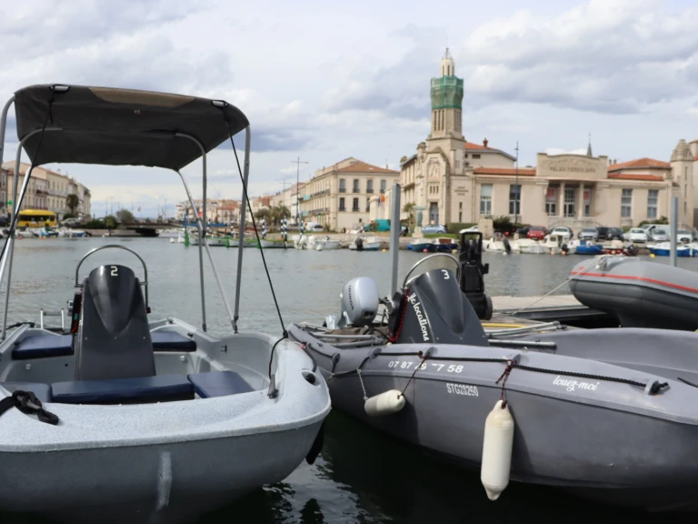 Pronajmout si Fun Yak SECU 15 v Port de Sète