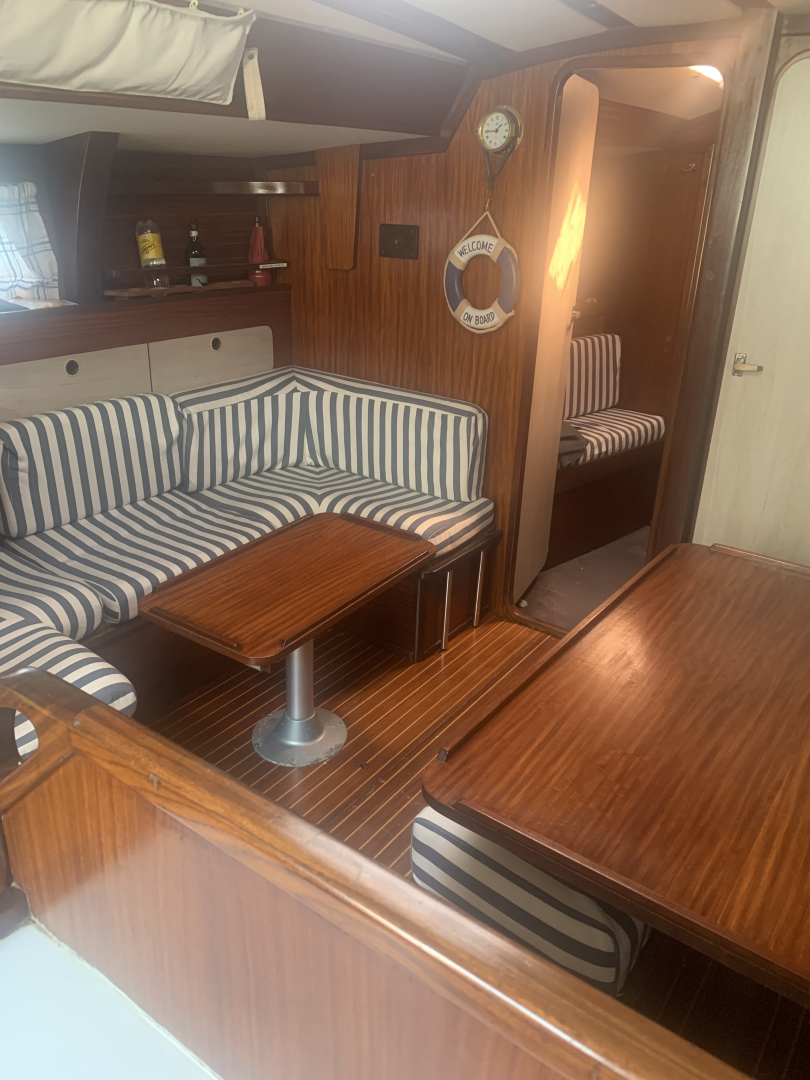 Gibert Marine Gib Sea 126 Master jednotlivci a charterové společnosti v Cecina
