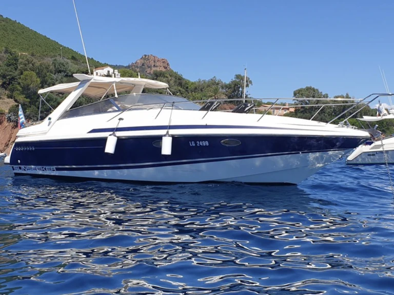 Pronajmout Motorová loď se skipperem či ne Sunseeker v Cannes