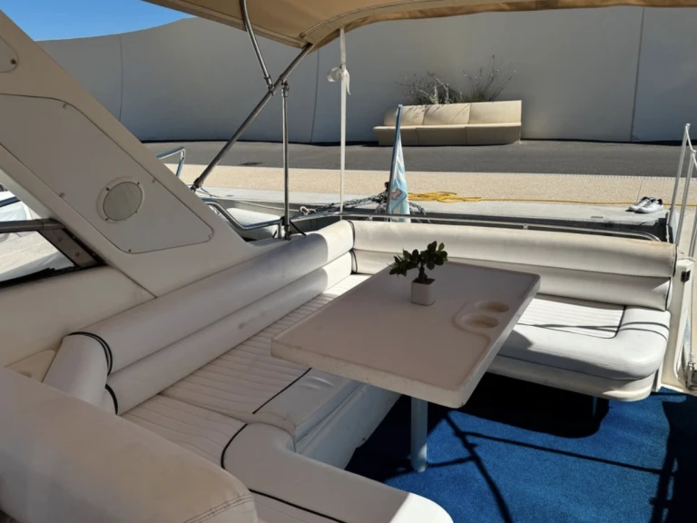 Pronájem jachty v Cannes -Sunseeker San Remo 35 na Samboatu