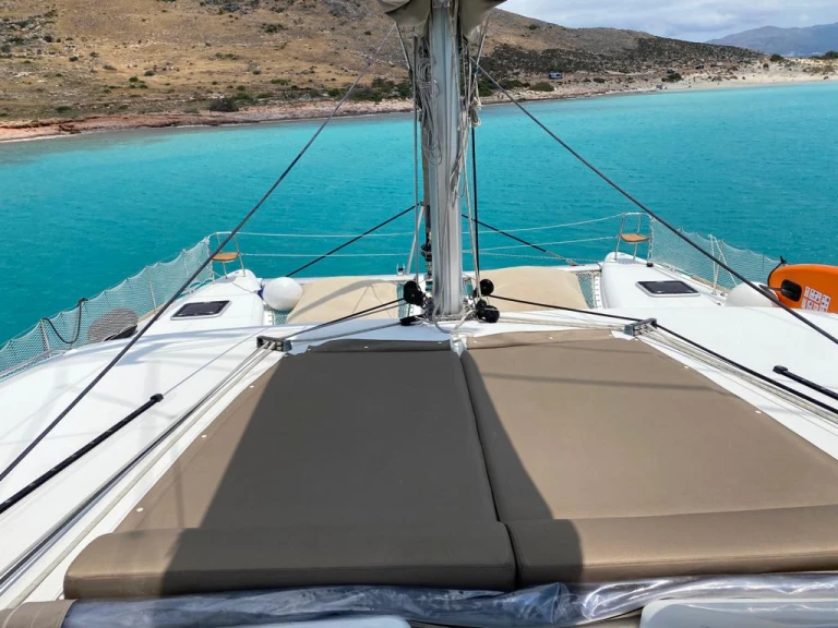 Pronájem Katamarán Lagoon s licencí