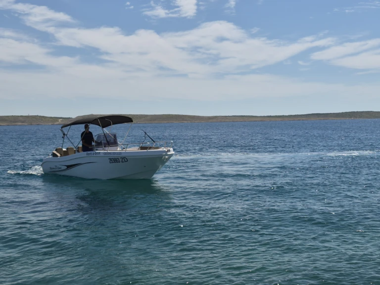 Pronájem Motorová loď Marine Site s licencí