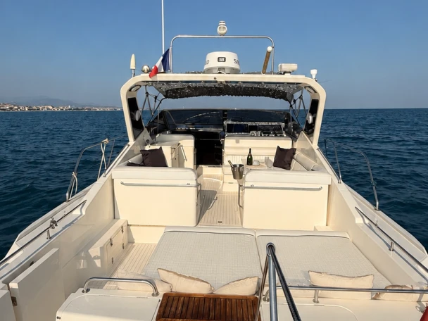 Pronájem jachty v Francie -Princess Princess 46 na Samboatu