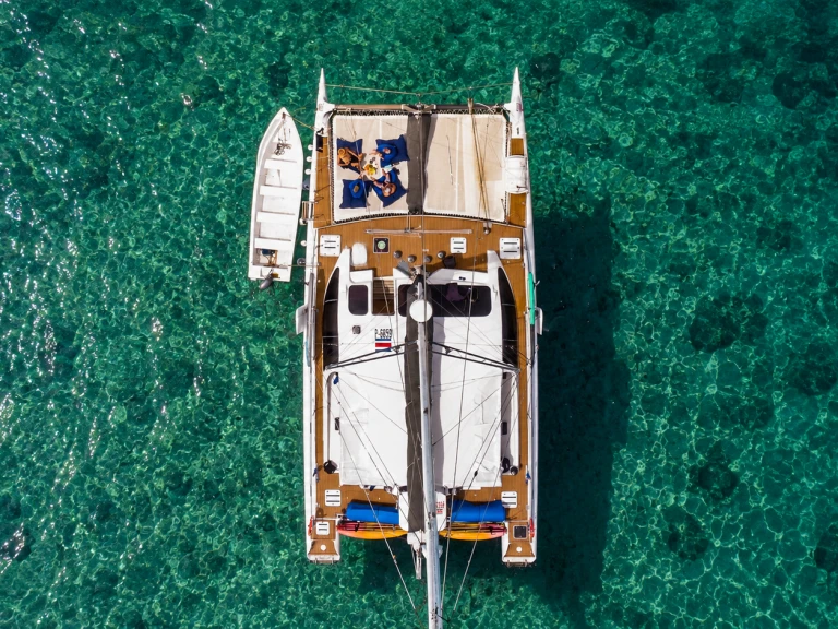 Custom Made custom jednotlivci a charterové společnosti v Bahía Culebra