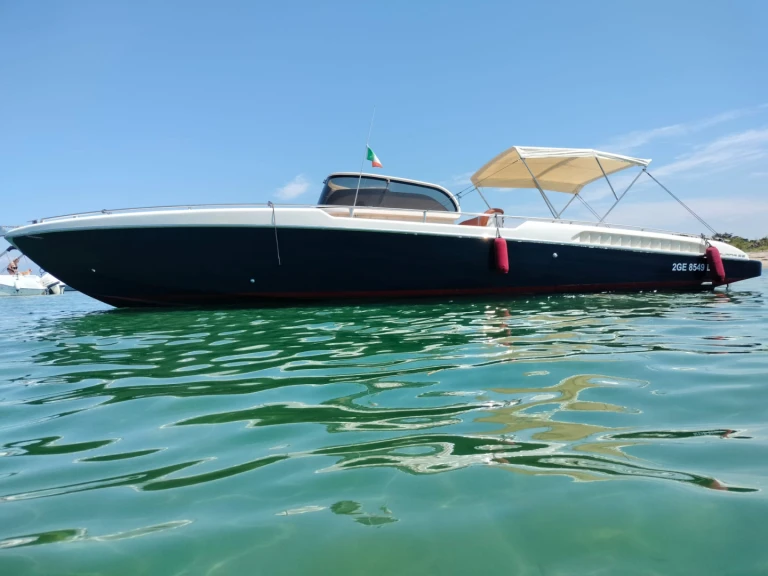 Supermarine  Iguana 36 jednotlivci a charterové společnosti v Viareggio