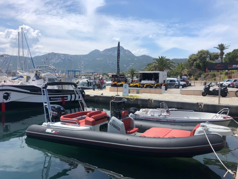 Pronájem lodi Calvi lákavé ceny 65 Sport