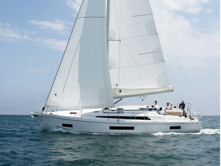 Bénéteau Oceanis 40.1 jednotlivci a charterové společnosti v Le Marin