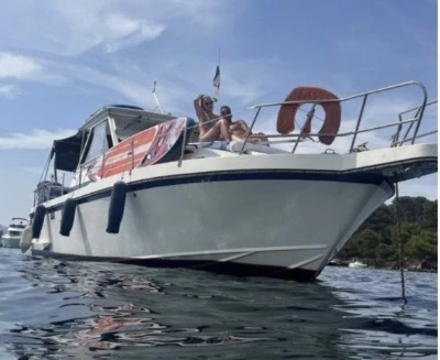 Pronájem lodi Cannes lákavé ceny 920