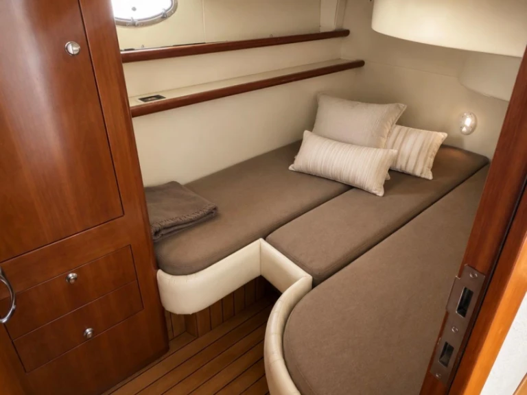 Pronajmout Motorová loď se skipperem či ne Entreprise Marine v Beaulieu-sur-Mer