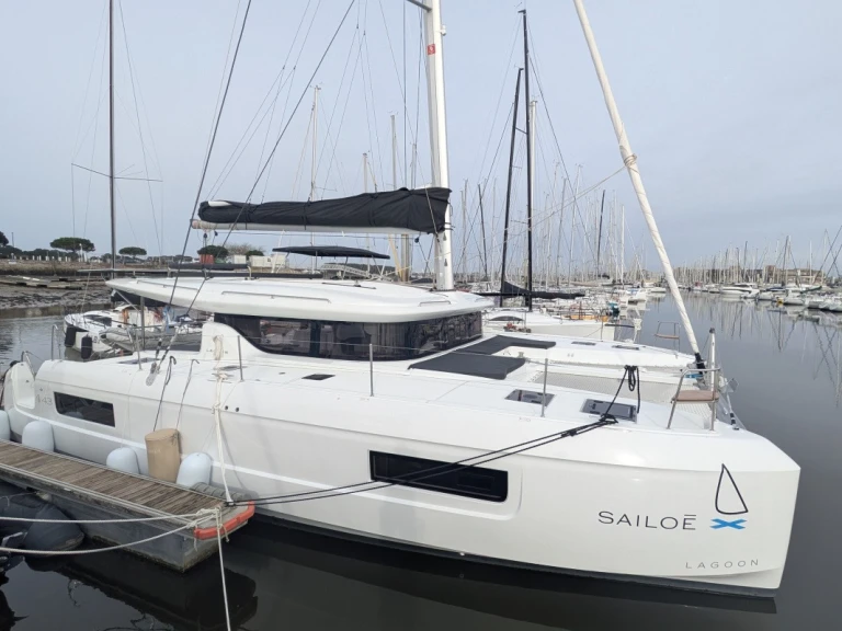 Pronájem Katamarán v Bonifacio -Lagoon Lagoon 43