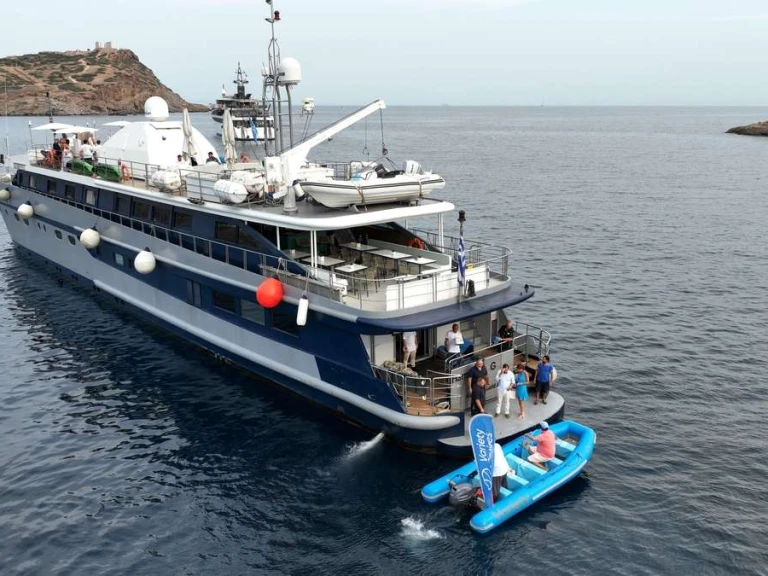 Pronájem jachty v Piraeus -Custom Harmony G na Samboatu